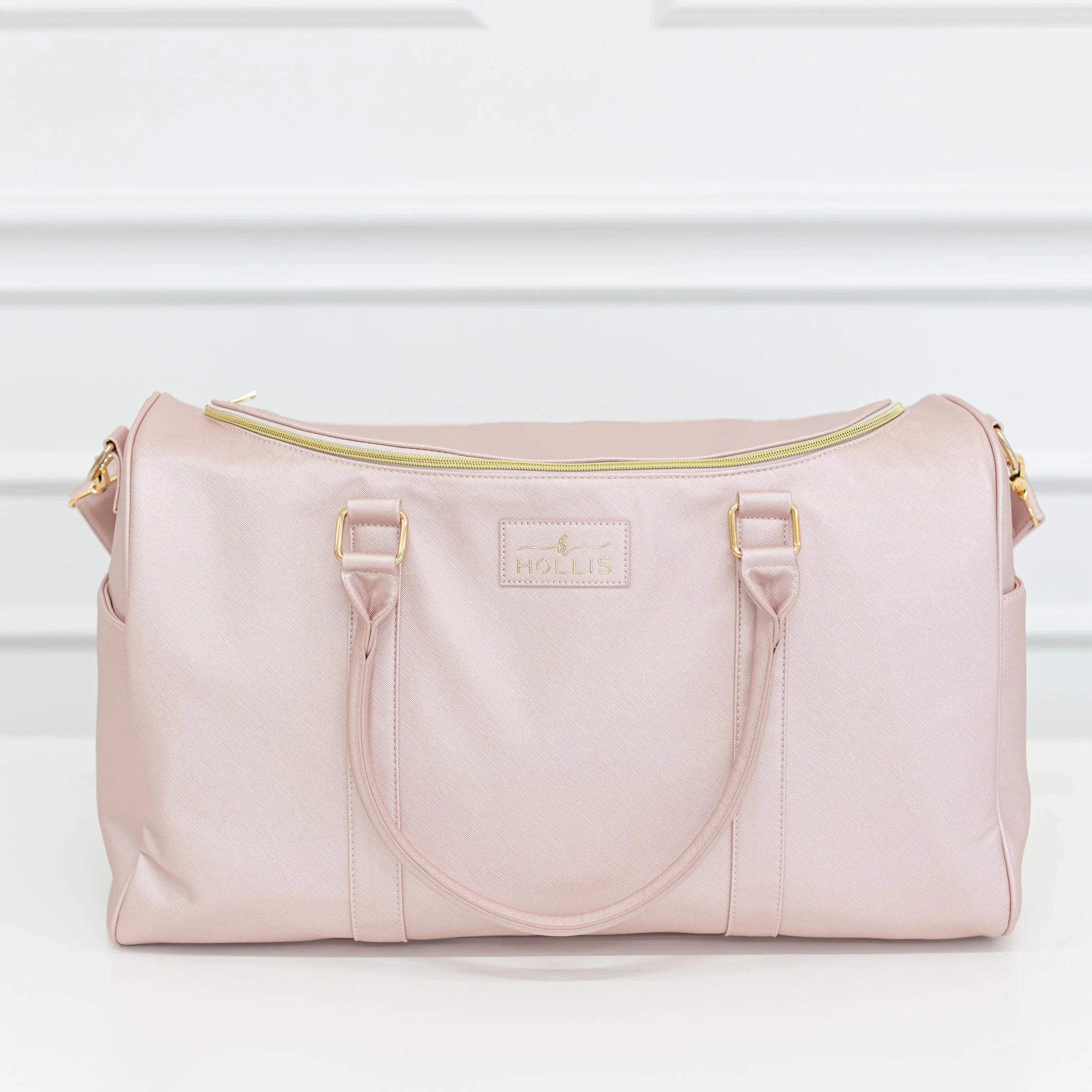 Hollis – Love Story Boutique